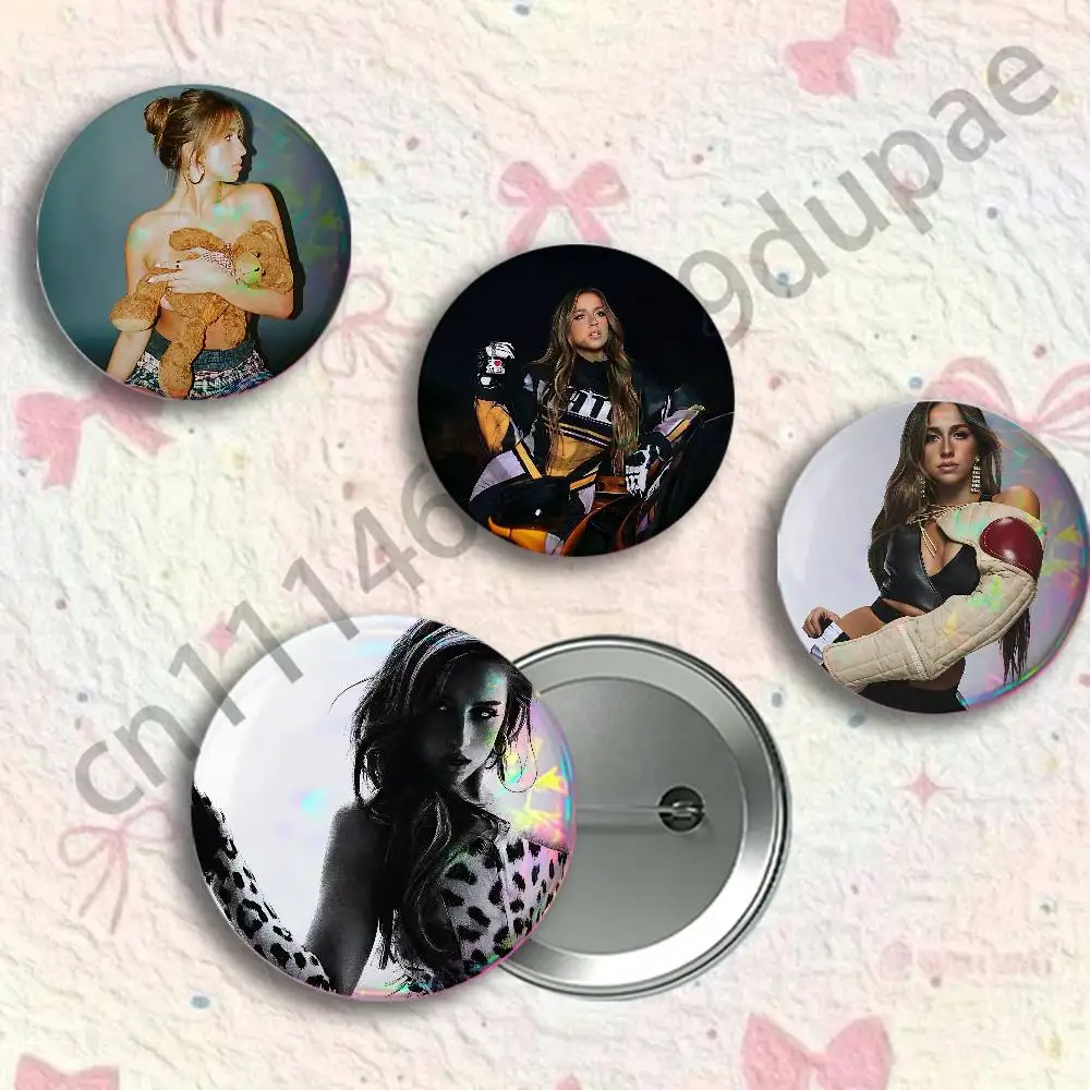 T-Tate McRae Badges 25 32 44 58 75 mm Round Customizable Wholesale Fan goods Self-made fan freebies