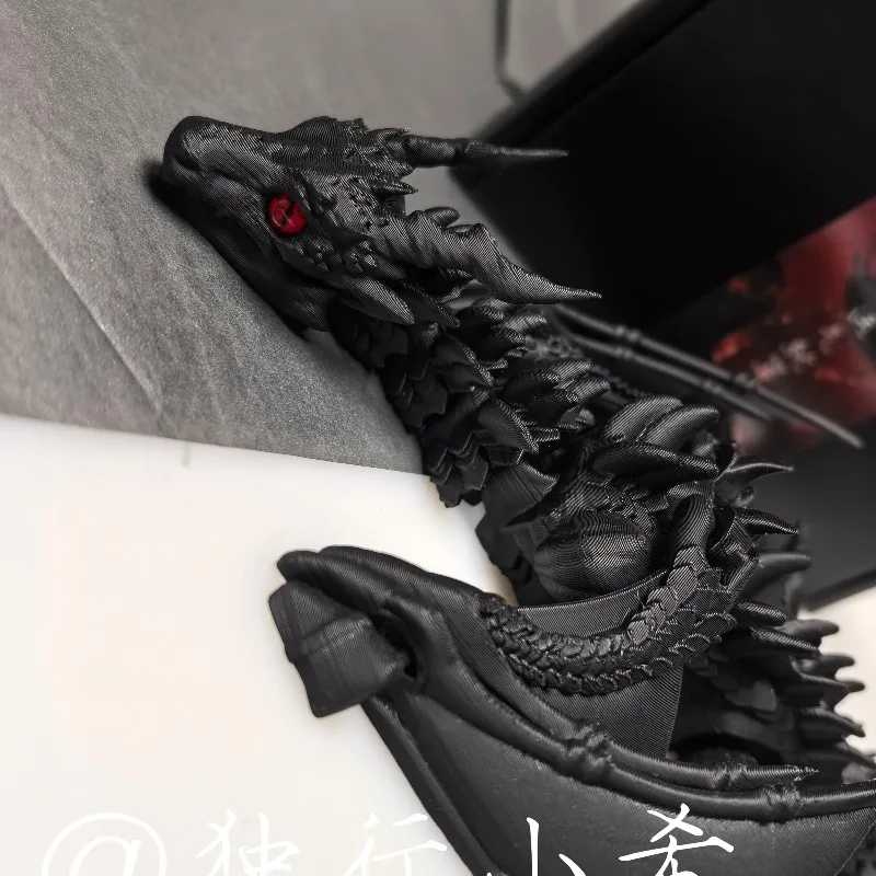 Qin Che Dragon-Shaped 2D Game Peripheral Figurine 3D Movable Playable Coiling Dragon