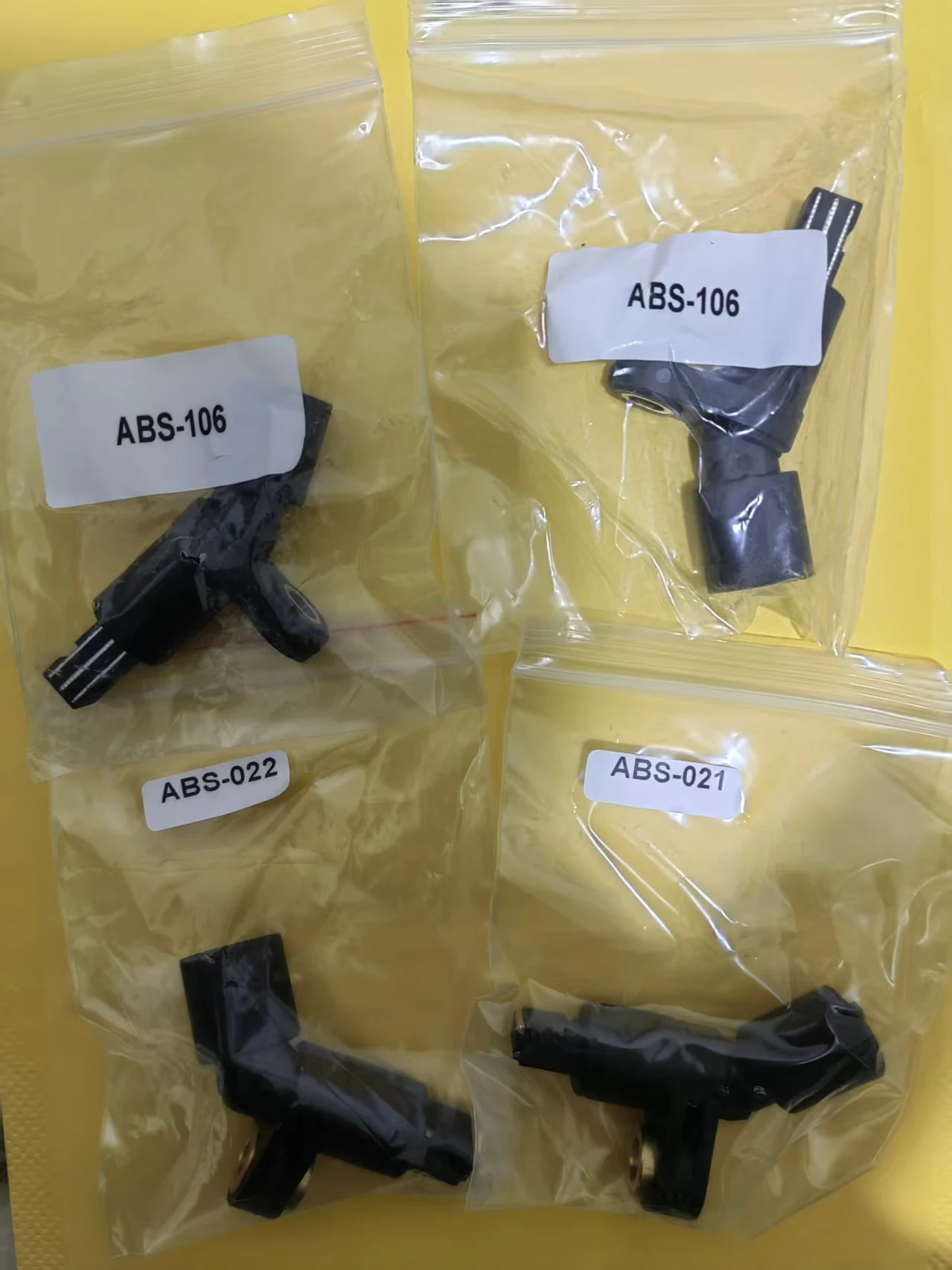 2/4 Pcs Abs Wheel Speed Sensor Front or Rear for Audi A3 TT VW Beetle Golf Jetta OE# 1J0927803, 1J0927807B, 1J0927804, 1J0927807