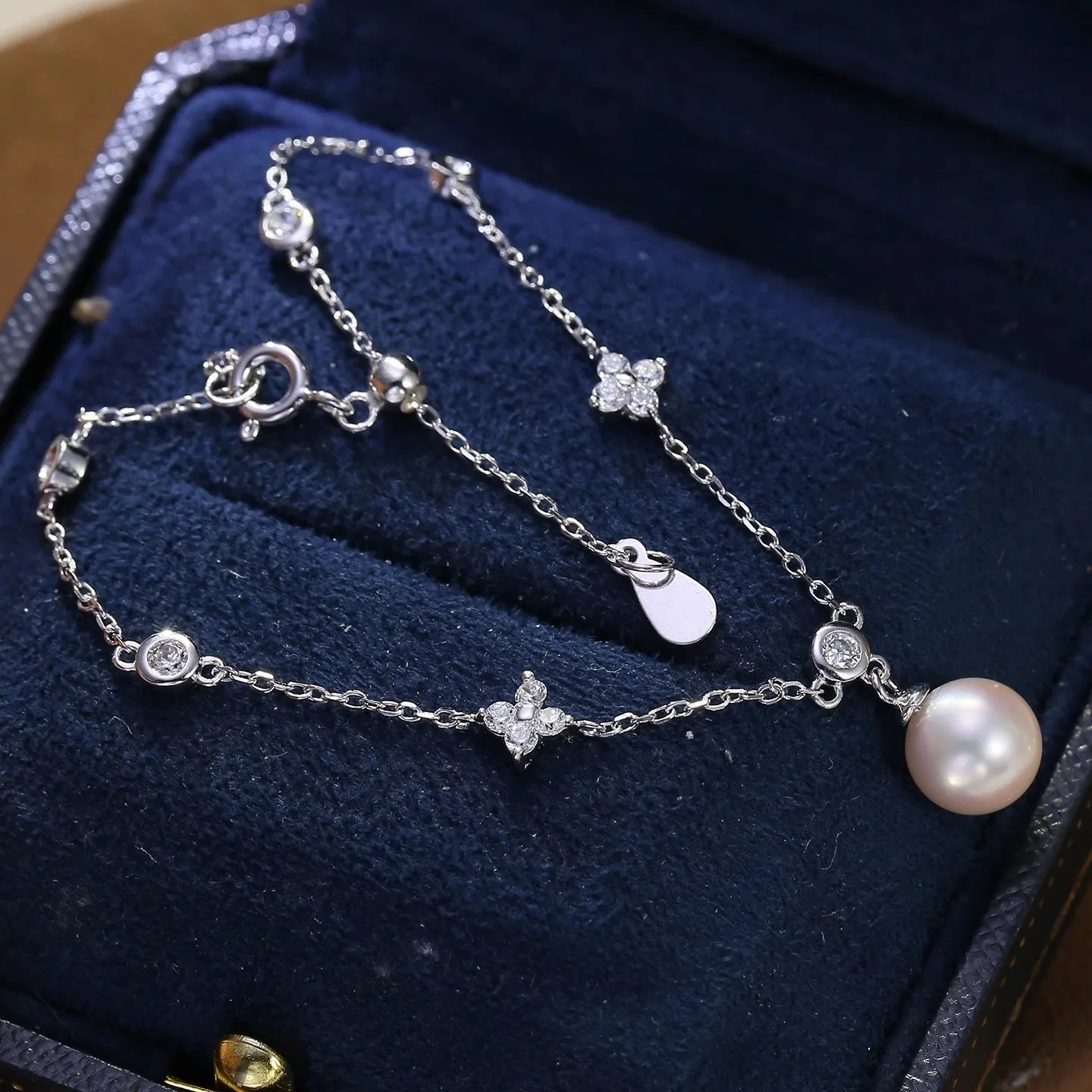 MeiBaPJ 8mm Natural Round Pearl Fashion Simple Chain Bracelet for Women Charm Fine Wedding Jewelry
