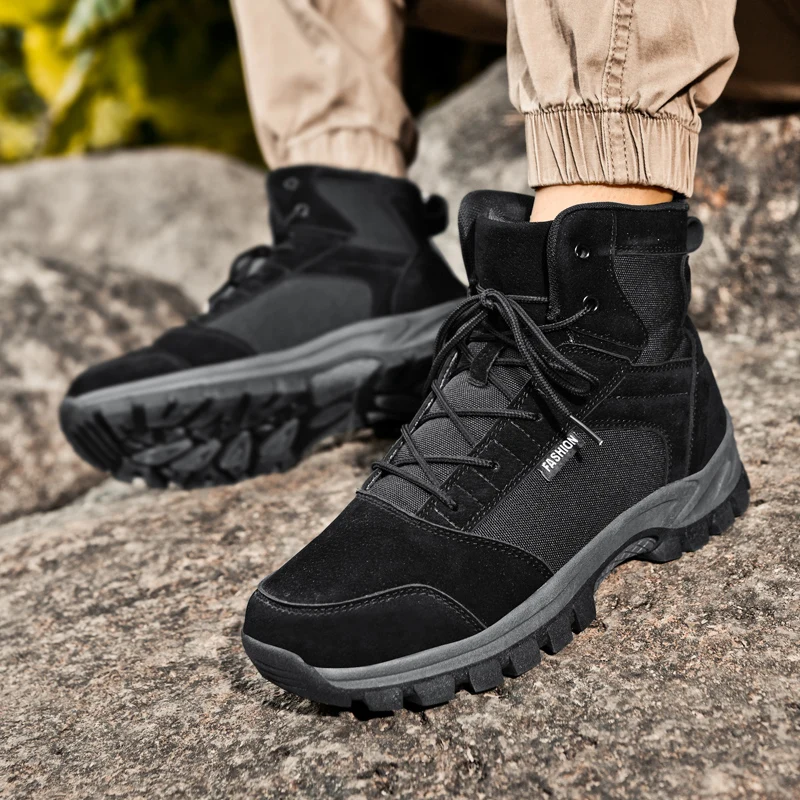 أحذية المشي لمسافات طويلة الرجال في الهواء الطلق المضادة للانزلاق الدانتيل متابعة سميكة سوليد عالية أعلى أحذية الرجال مريحة عادية دائم أحذية رياضية غير رسمية الرجال