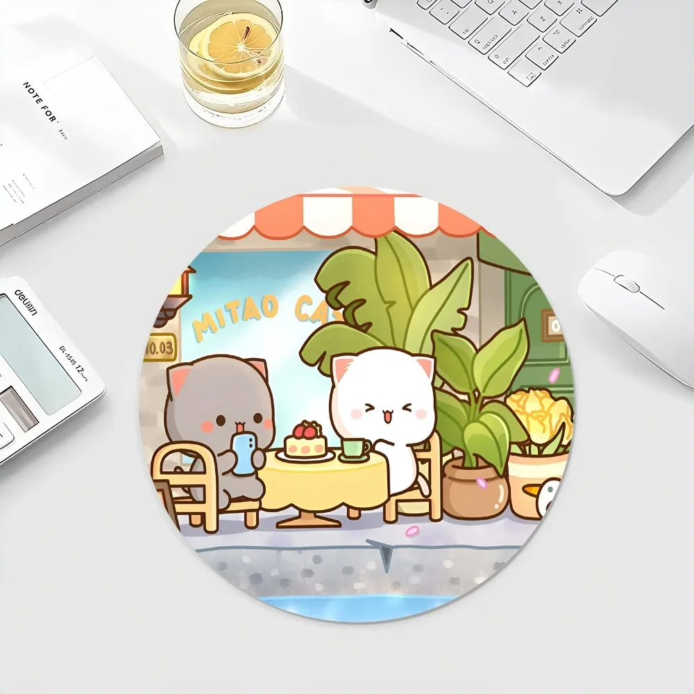 Peach and Goma Animation Round Desktop Desk Mat Kawaii Gaming Accessories Students Writing Pad Mouse Pad for PC Gamer Mousemat