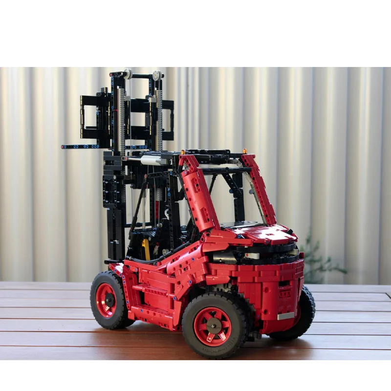 MOC-125253 Wózek Widłowy Transportowy Model Klocków Konstrukcyjnych 2604 Części MOC Kreatywne Chłopcy Dzieci Urodziny Klocki Zabawki Prezenty