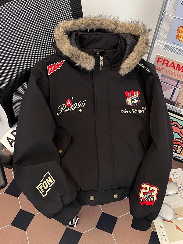 

Мужская зимняя утепленная хлопковая куртка с вышивкой, съемным меховым воротником и капюшоном, в американском стиле, свободного кроя, верхняя одежда