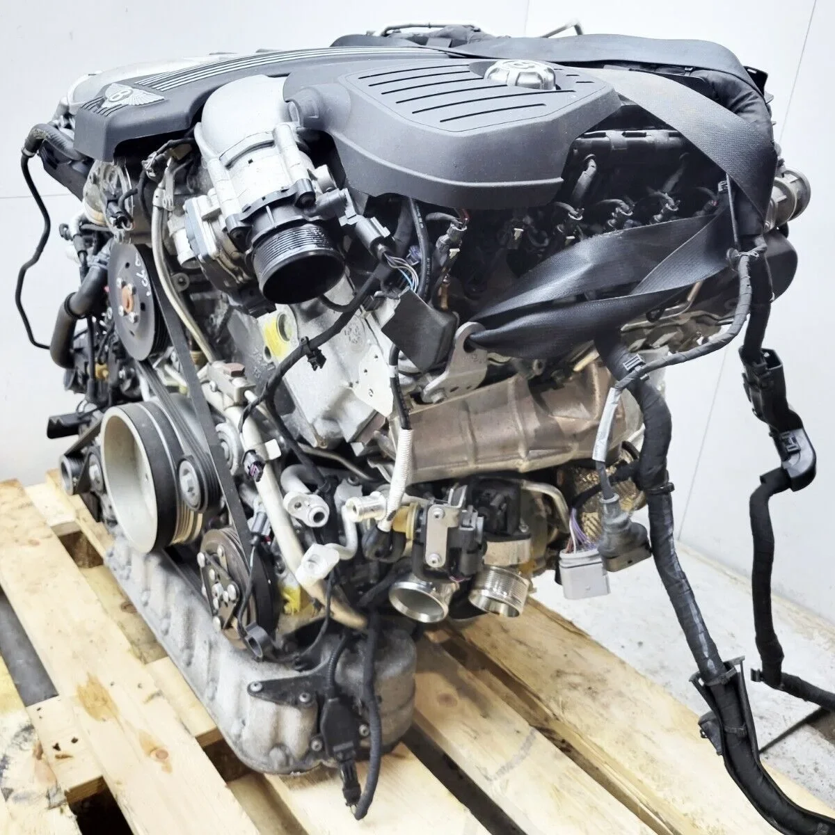 W12 Engine DDBB For ENTLEY BENTAYGA COMPLETE ENGINE + TURBOS 6.0 W12 PETROL Engine