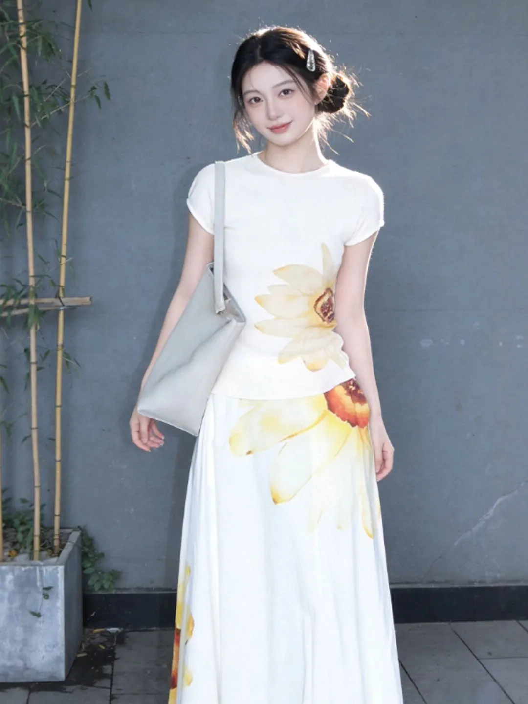 

Elegant Gentle Wind Unique Super Beautiful Two-Piece Set Top Half-Skirt Summer Fashion Outfit Comfortable Cotton Short Sleeve...