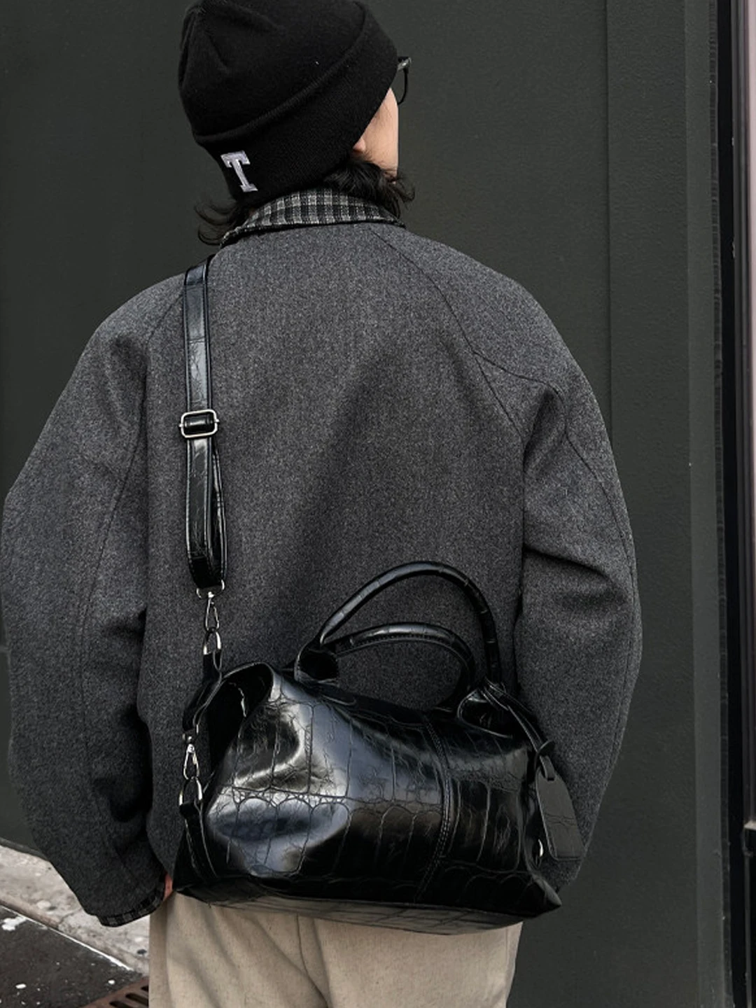 Casual Crossbody Pillow Bag Unisex Youth PU Leather Single Shoulder Handbag Vintage Boston Style for Men And Women