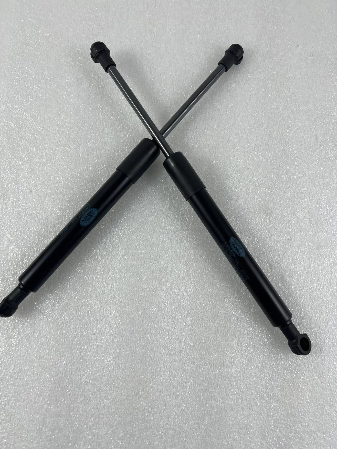 Land Rover bonnet hydraulic pneumatic lift strut support rod is used for a pair of BKK760010 of the Range Rover l322 2002-2012