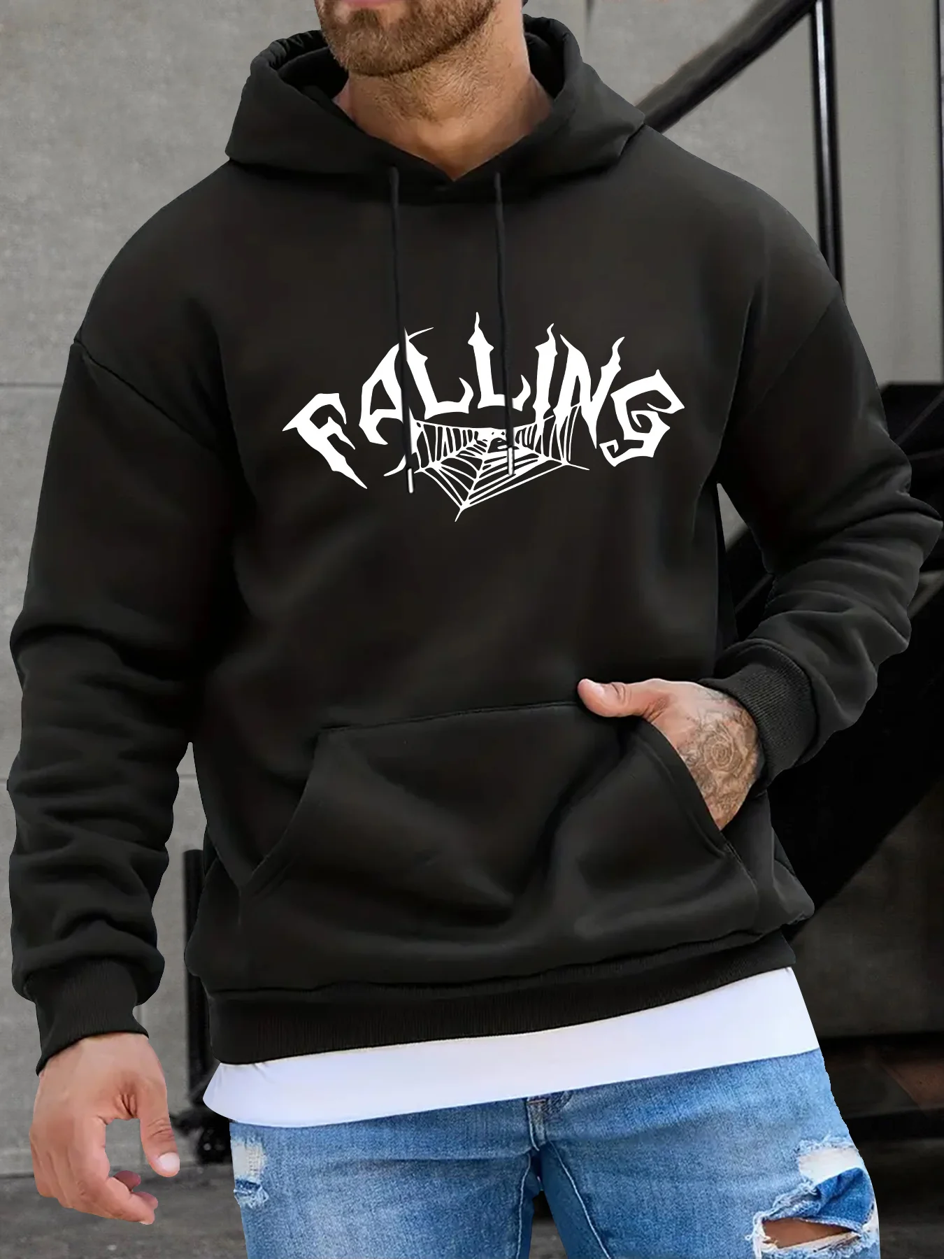 

Men's casual pullover hoodie, with geometric patterns, a fitted style, elastic polyester, and a pocket