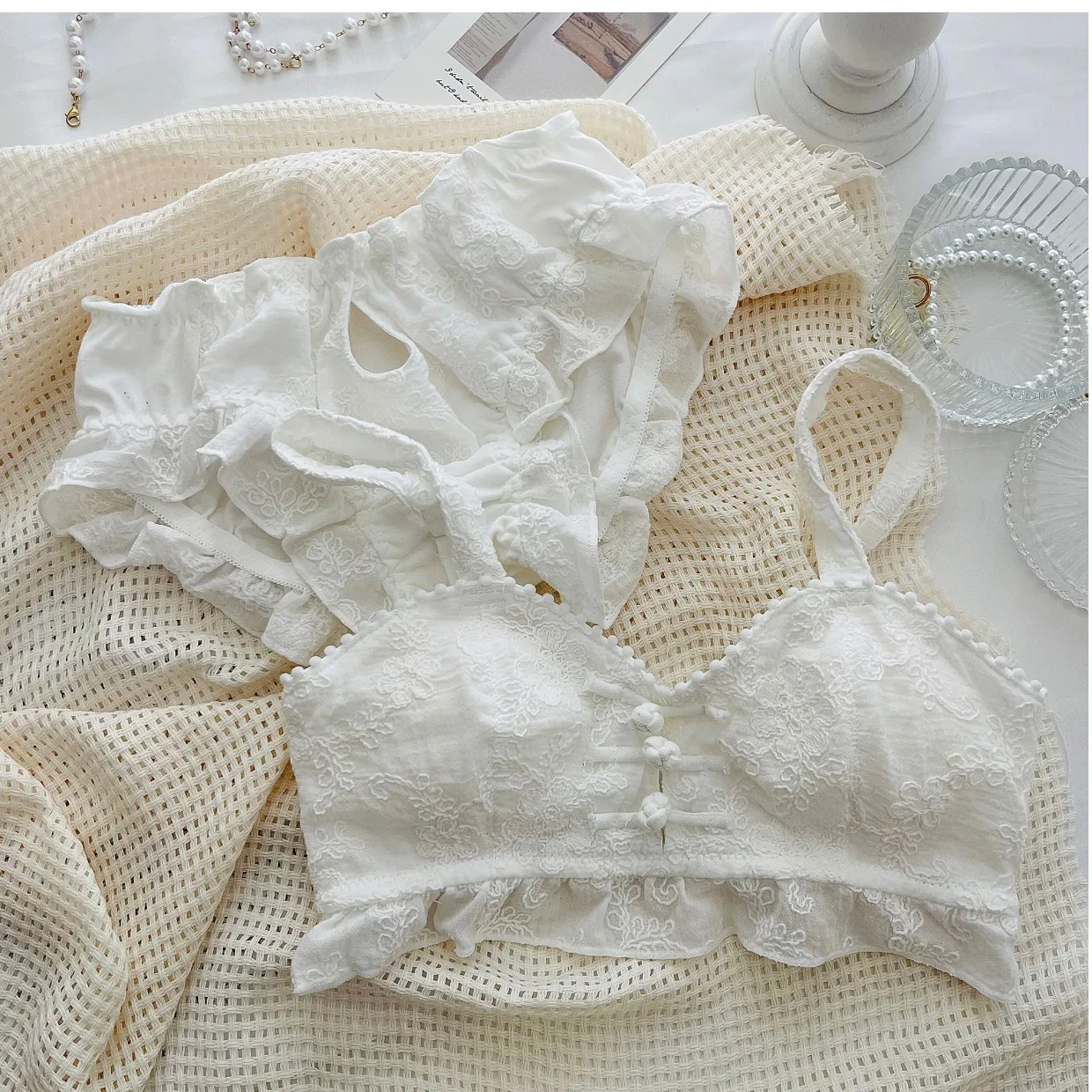 Retro lolita simple underwear set buckle embroidery pattern girl lingerie bra thin comfortable no steel ring cute bralette