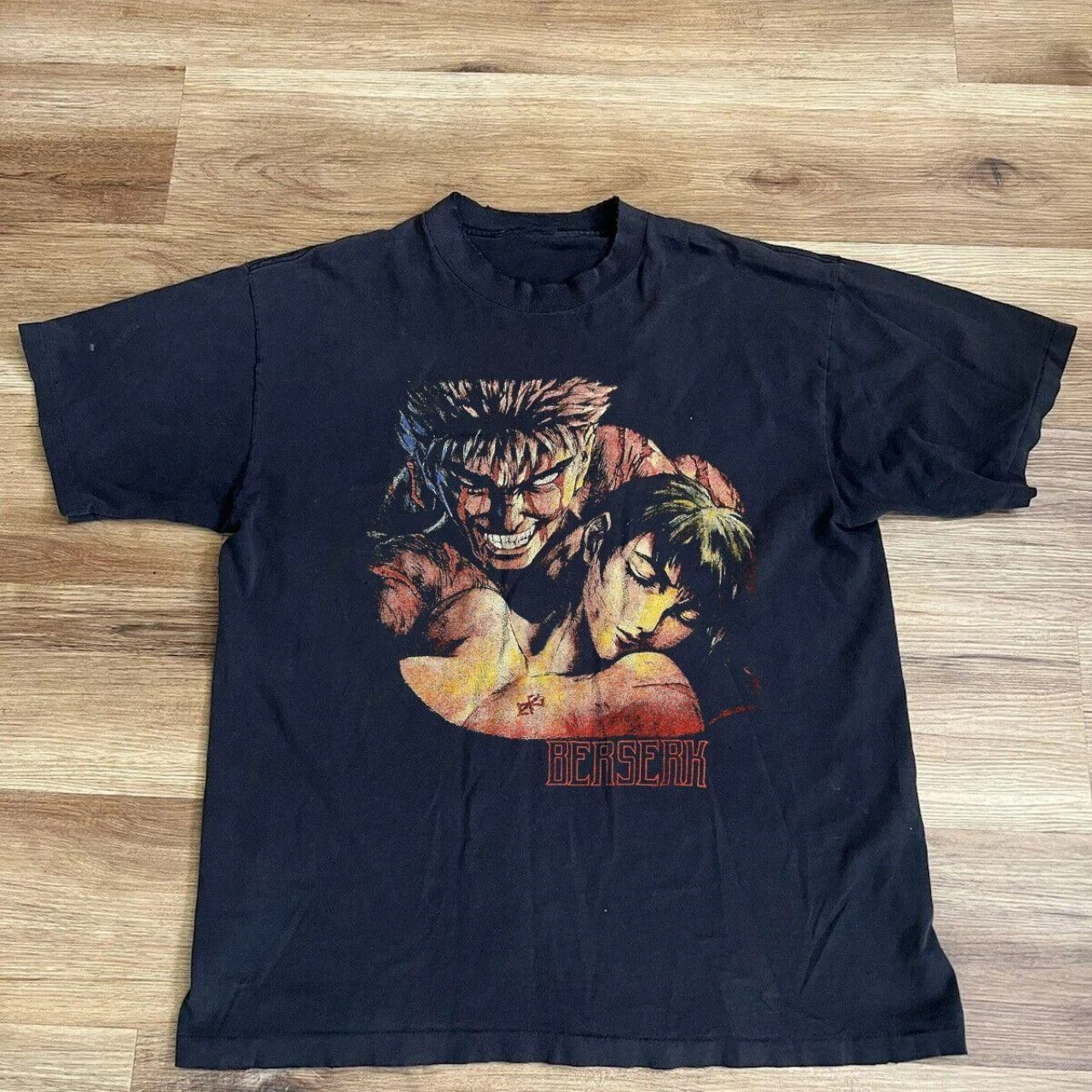 Vintage Berserk Guts Manga Verblasstes Schwarzes Anime-Grafik-T-Shirt aus Baumwolle für Männer und Frauen Sommer-Streetwear – Detail 4