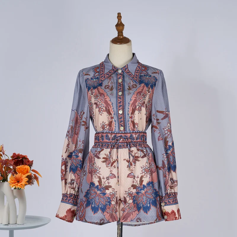 

Real Shot Spring New Ethnic Style Printed Long Sleeve Shirt Set