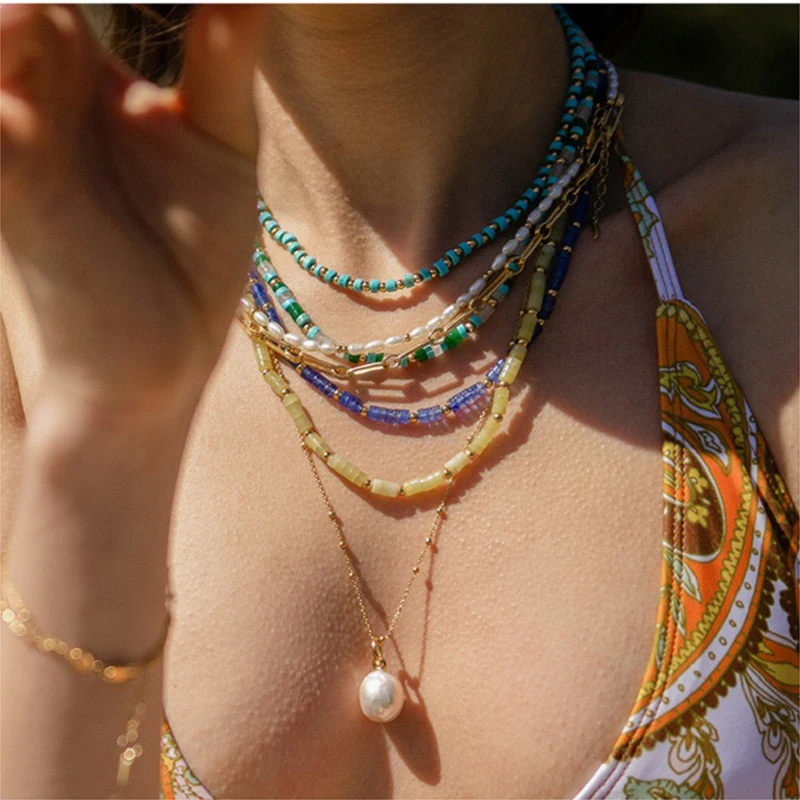 Natural Stone Necklaces for Women Summer Beach Party Vacation Jewelry Handmade Bohemian Colored Beaded Crystal Quartz Choker