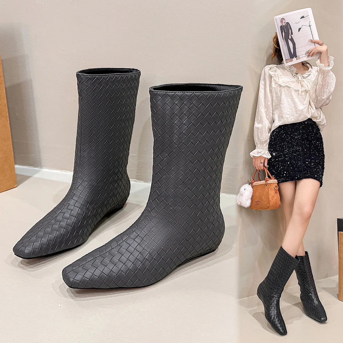 

2025 Winter New Knitted Women's Boots Loose Sleeve Slope Heel Straight Tube Mid Sleeve Boots Fashion Western Knight Boots