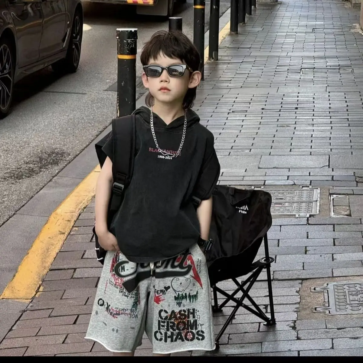 

Children's Handsome Sets Boys Hip-hop Style Korea Fashion Street Short Sleeve Hoodies Graffiti Shorts Two-piece Suits