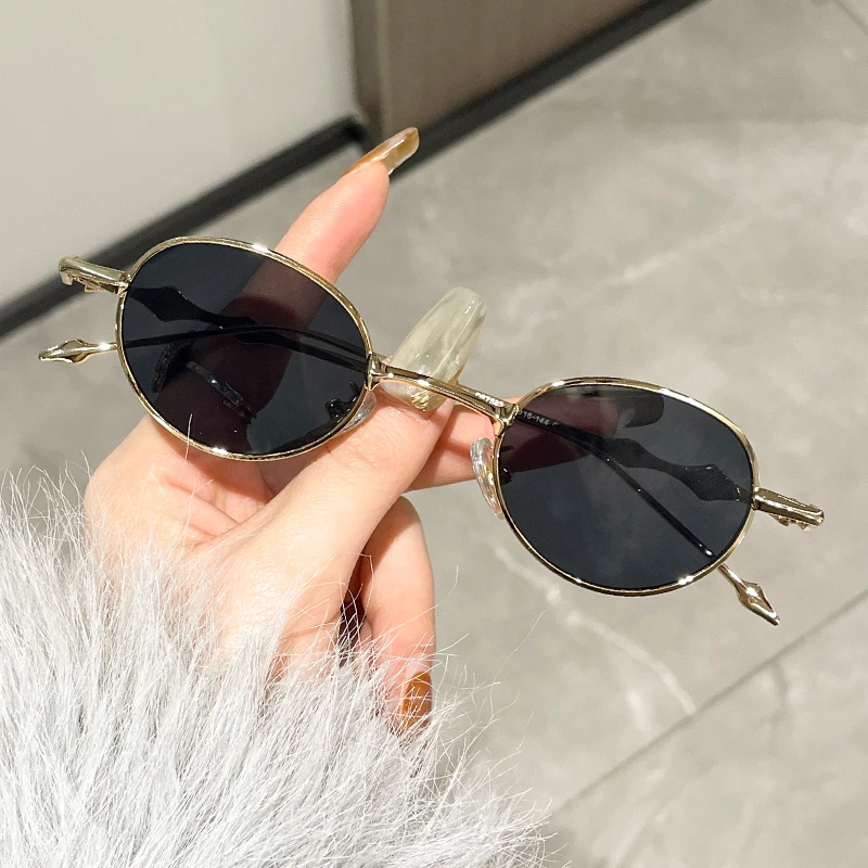 

Oval Metal Vintage Sunglasses Men Shades Designer Eyeglasses Luxury Eyewear Womens Fashion Spectacles Ladies Eye Glass Frame New