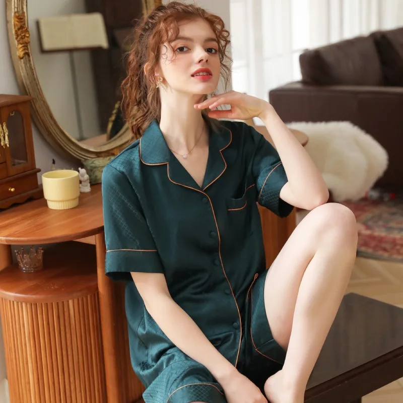 ensemble-de-vetements-de-nuit-en-soie-pour-femme-manches-courtes-et-shorts-leger-et-ample-en-soie-glacee-ideal-pour-l'ete-nouvelle-collection-2026