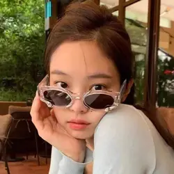 Fashionable And Personalized Glasses with Diamond Embellishments Cat Eye Sunglasses Women Sunglasses