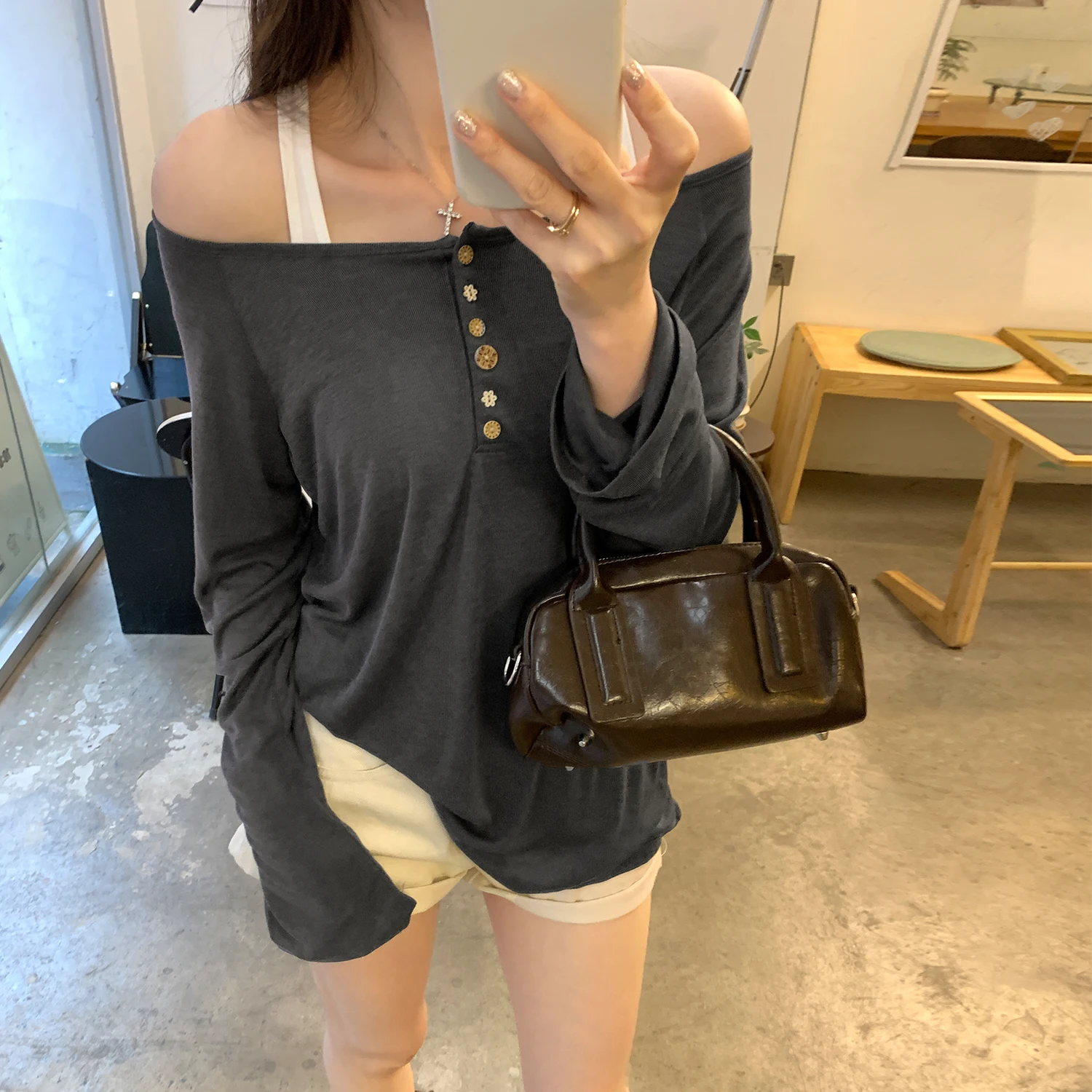 

Spring Autumn Slash Neck Buttons Women's T-shirts 2025 New Long Sleeve Off Shoulder Korean Casual Loose Bottom Tops Female