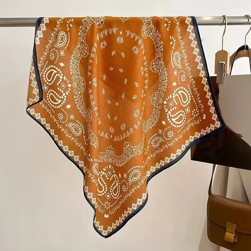 Sciarpa quadrata da donna con stampa anacardi versatile da 70 cm, moda sottile primaverile ed estiva, sciarpa di seta imitazione traspirante, lussuosa wo