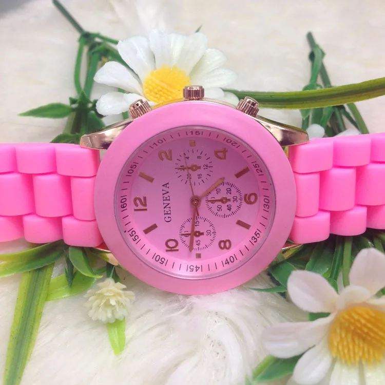 นาฬิกาซิลิโคนแฟชั่นแหวนสามตาเพชรนาฬิกาอังกฤษ