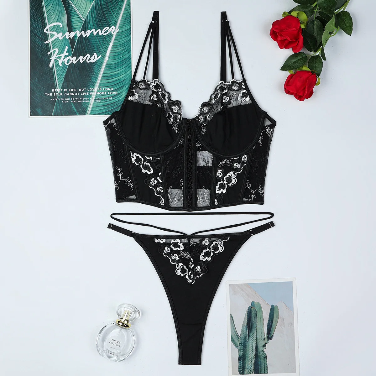 

Сексуальный кружевной экзотический комплект, женский тонкий комплект нижнего белья с бюстгальтером, женское нижнее белье, микро-бикини, стринги, бюстгальтер и трусики, комплект экзотической одежды