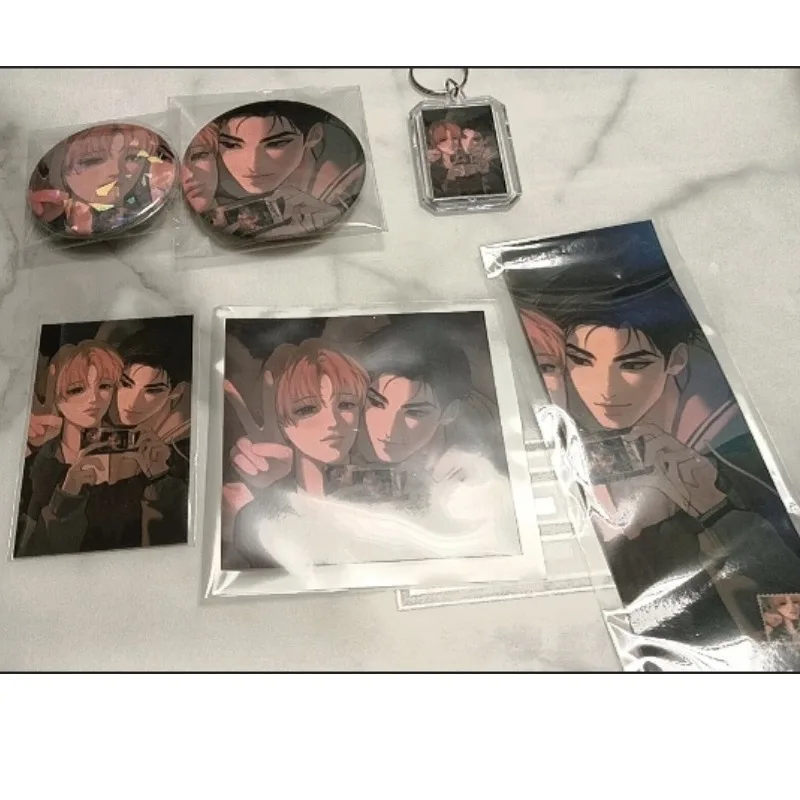 Рисунок 2 - корейская манга, подарочная сумка,