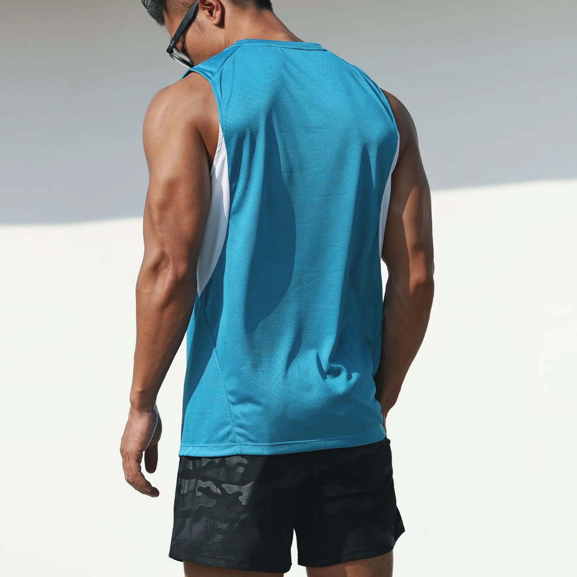 Summer New Quick Drying Tank Top Running Sports T-shirt Men\'s Loose Breathable Leisure Fitness Sleeveless Shirt