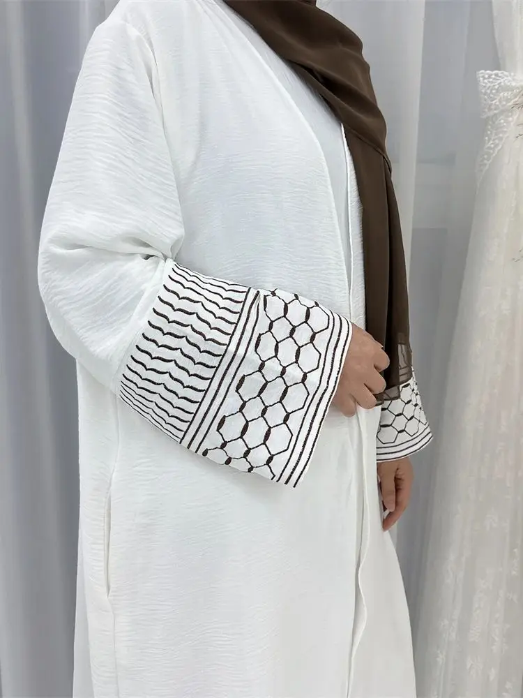 Ramadan Eid biała muzułmańskie Kimono Abaya Damen Dubai indyk Islam Abayas dla kobiet skromna sukienka Kebaya szata Femme Musulmane Kaftan