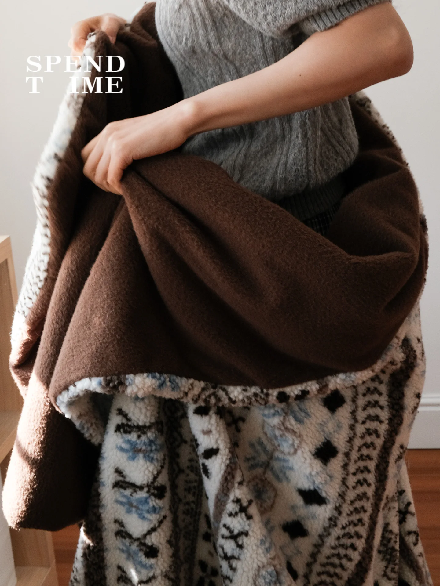 

Утолщенное двустороннее одеяло из смесовой шерсти в скандинавском стиле для отдыха, из войлочной шерсти и полиэфирного волокна, теплое для осени и зимы