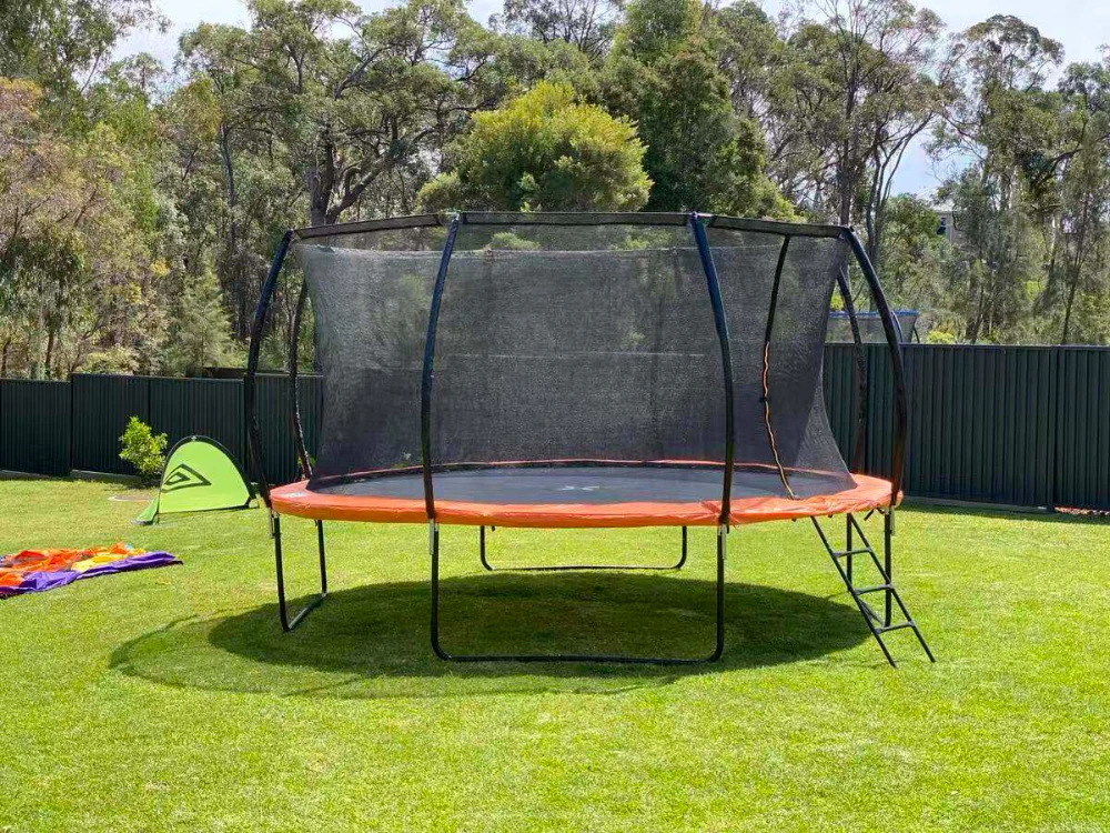 

Trampoline for Outdoor & Indoor Use – Commercial Grade Jumping Bed with Safety Enclosure Net, Large Size for Adults and Kids