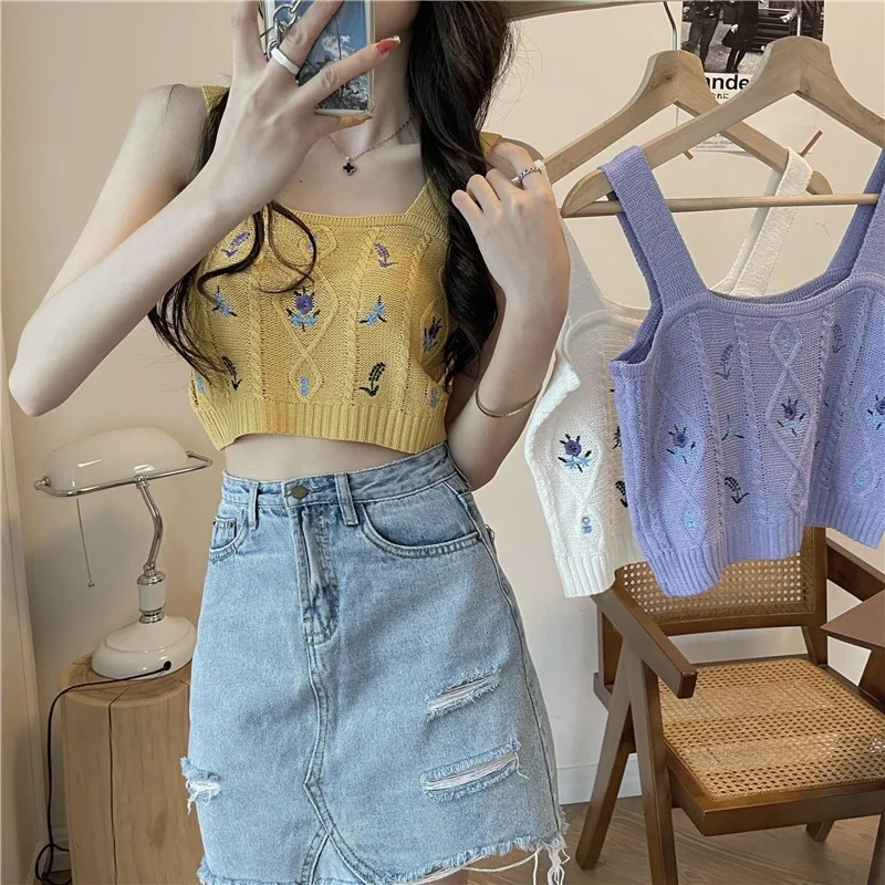 

Spice Girls camisole women summer with a design sense of base knit short top wear fashion