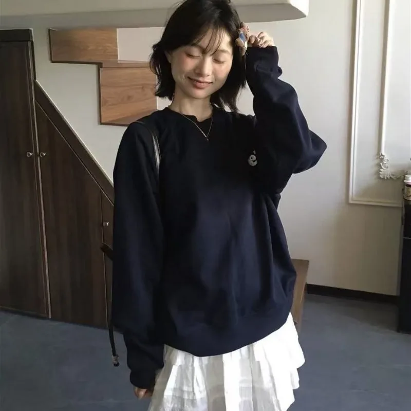 

Korean Style Polka Dot Angel Wings Round Neck Sweatshirt for Women in Autumn Winter Cute and Versatile Casual Loose Top