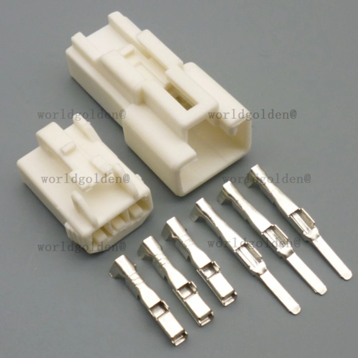 3Pin 2.2mm 6520-0492 6520-0577 MG612034 Car Reading Lamp Socket Fog Light Headlight Cable Connector