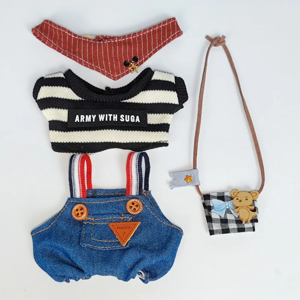 17 cm Labubu Pop V1 V2 Hangende Accessoires Vinyl Labubu Pop Outfit Verwisselbare Kleding Knuffel Babykleertjes Perfect Leuk Cadeau