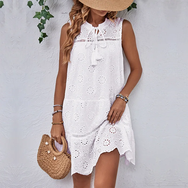 Mini abito bianco estivo da donna casual Boho per abiti da spiaggia senza maniche vestito estivo elegante sexy scava fuori abiti corti da donna