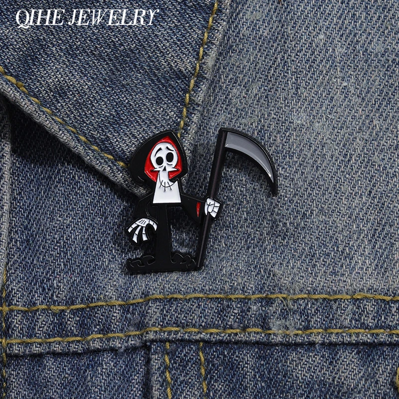 Cartoon Grim Reaper Brooch Enamel Pin Custom Comedy Anime Figure Metal Badges Decorative Lapel Backpack Halloween Jewelry Gift