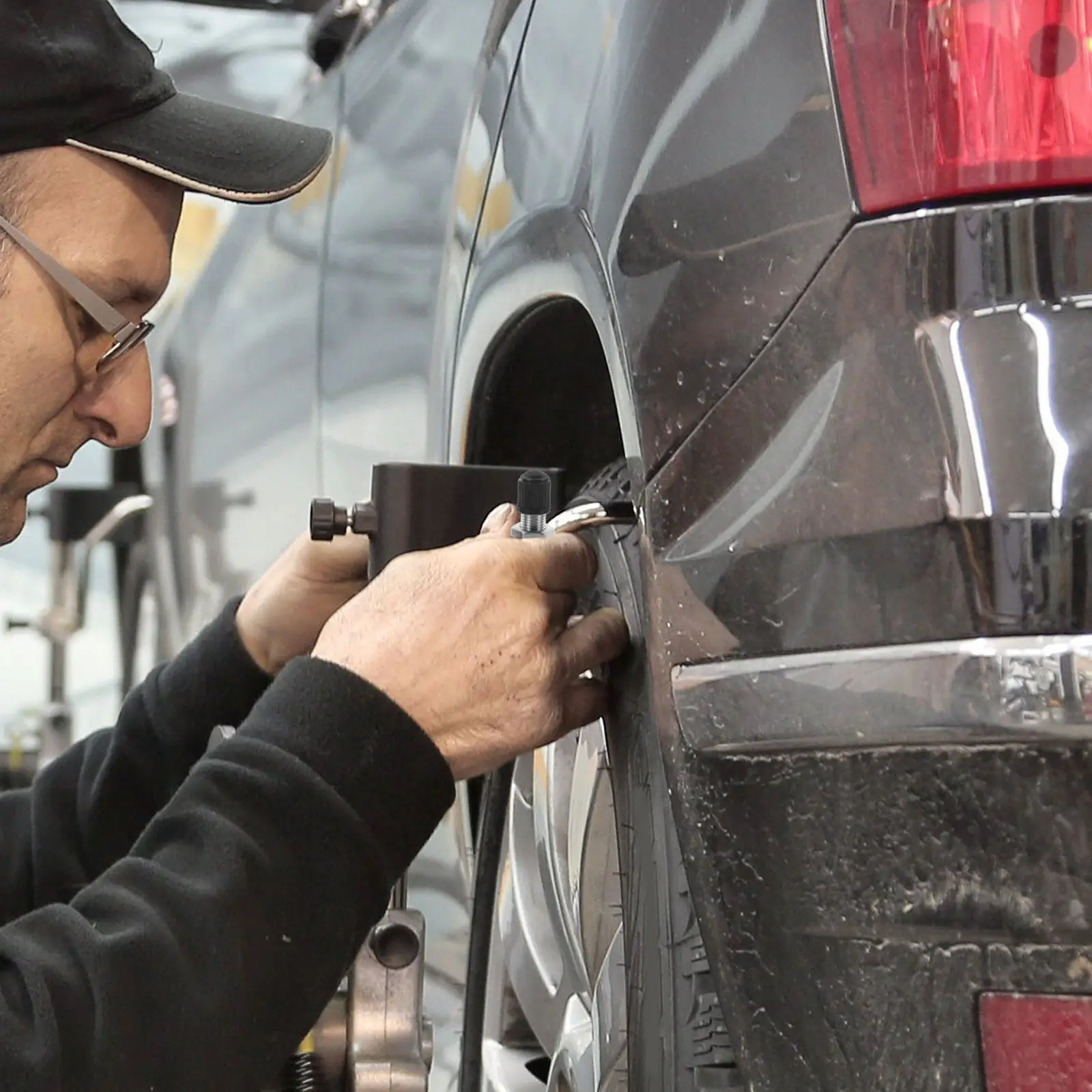 

4Pcs Tubeless Valve Stems Copper Heavy Duty Leakproof Car Bicycle Tractor Tire Valve Vacuum Wheel Air Valves Tire Stem