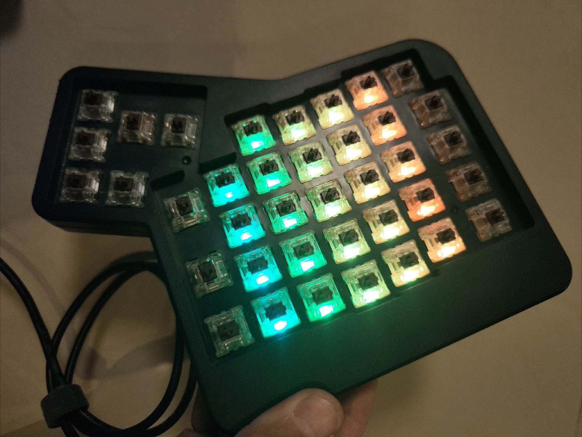 Ergodox-ex Разделенная клавиатура 76 клавиш с возможностью горячей замены Cherry Switch RGB-клавиатура Пользовательская проводная однорежимная эргономичная механическая клавиатура VIA