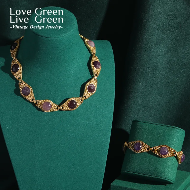 Retro Vintage Jewel… - image