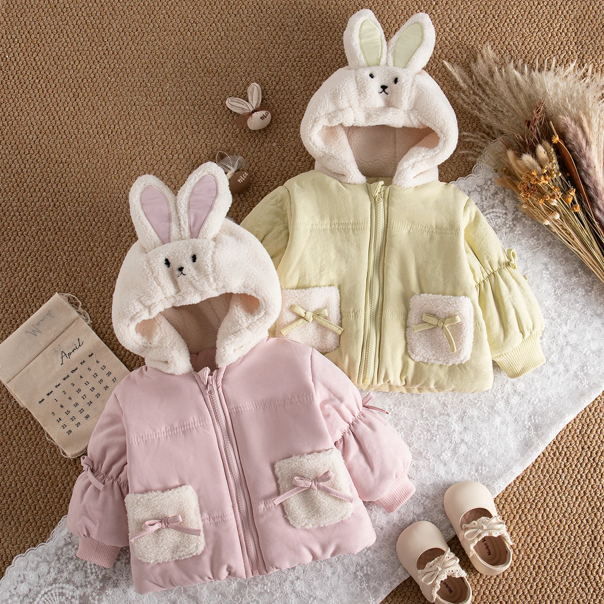 

Girl Winter New Thick And Warm Baby Girl Coat Cute Cartoon Children'S Clothing Suitable For Babies Aged 9 Months To 4 Years Old