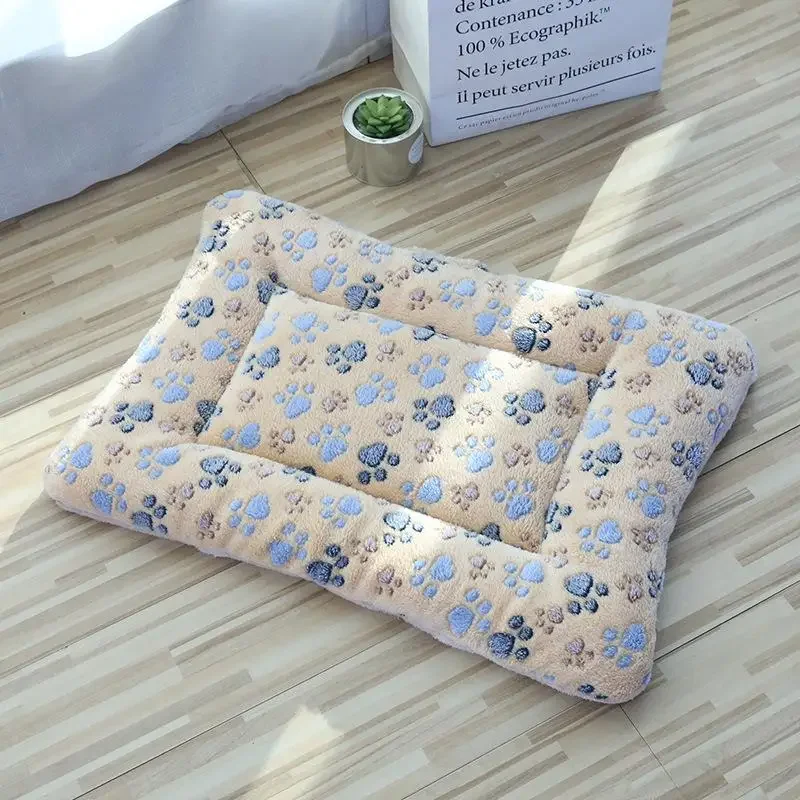 Pet Autumn Winter Warm Thick Sleeping Mat Pet Dog Sofa Mat Elastic Cat Soft Bed Mat Cat Beds Cat Supplies