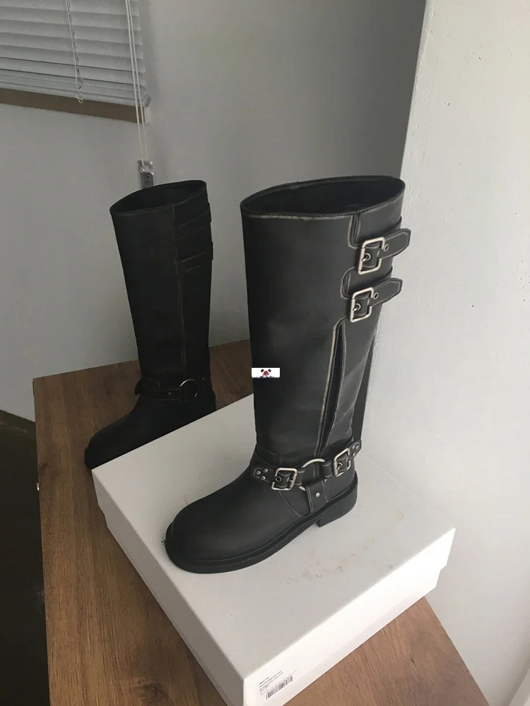 

Chiligirl Knee-high Straight-cut Boots Women's Loose Large-circumference Faionable Slimming Winter Faion Boots