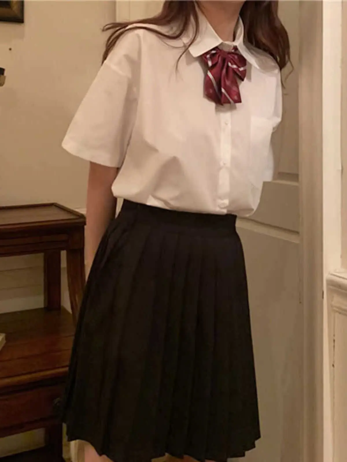 

Basic White Student Uniform Shirt Short Sleeve Class Graduation Photo School Uniform Versatile Top Sweet Style Loose Fit ...