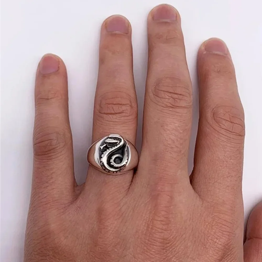 Fashion Creative Wizards Wizarding School Family Badge Snake Slytherin Role Playing Ring Men and Women Creative TrendGiftJewelry