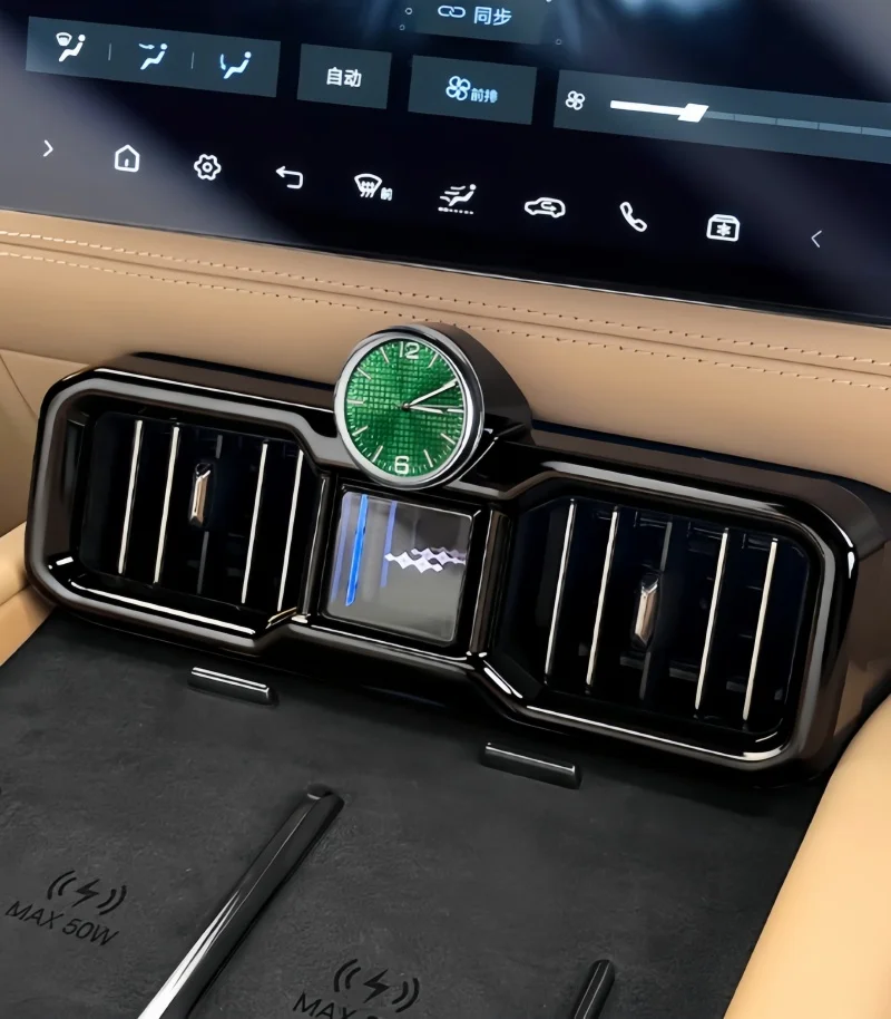 New High Quality Auto Car Quartz Watch Fit For BYD Leopard 8 Modified Auto Center Console Air Vent Luminous Quartz Watch Interio