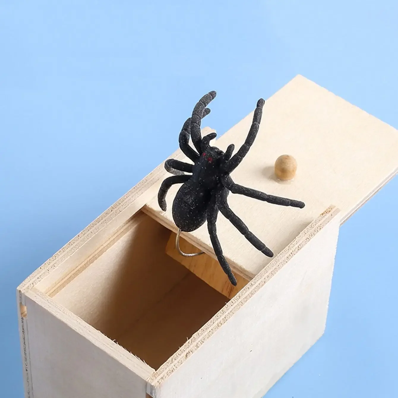 

1Pc Scare Wooden Box Spiders, April Fool's Day Pranks, Trick Toys