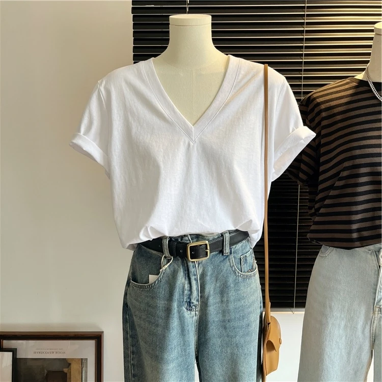 2023 New Womens White Cotton T-shirt  V-neck Short-sleeved Loose Casual Solid Color All-match Simple Basic Office Ladies Top