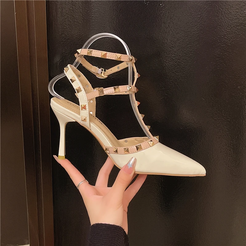 Fine Heel Baggy Strap Buckle Fastening, Slimming, Waterproof Platform, Versatile, Comfortable and Anti-slip Women's Sandals