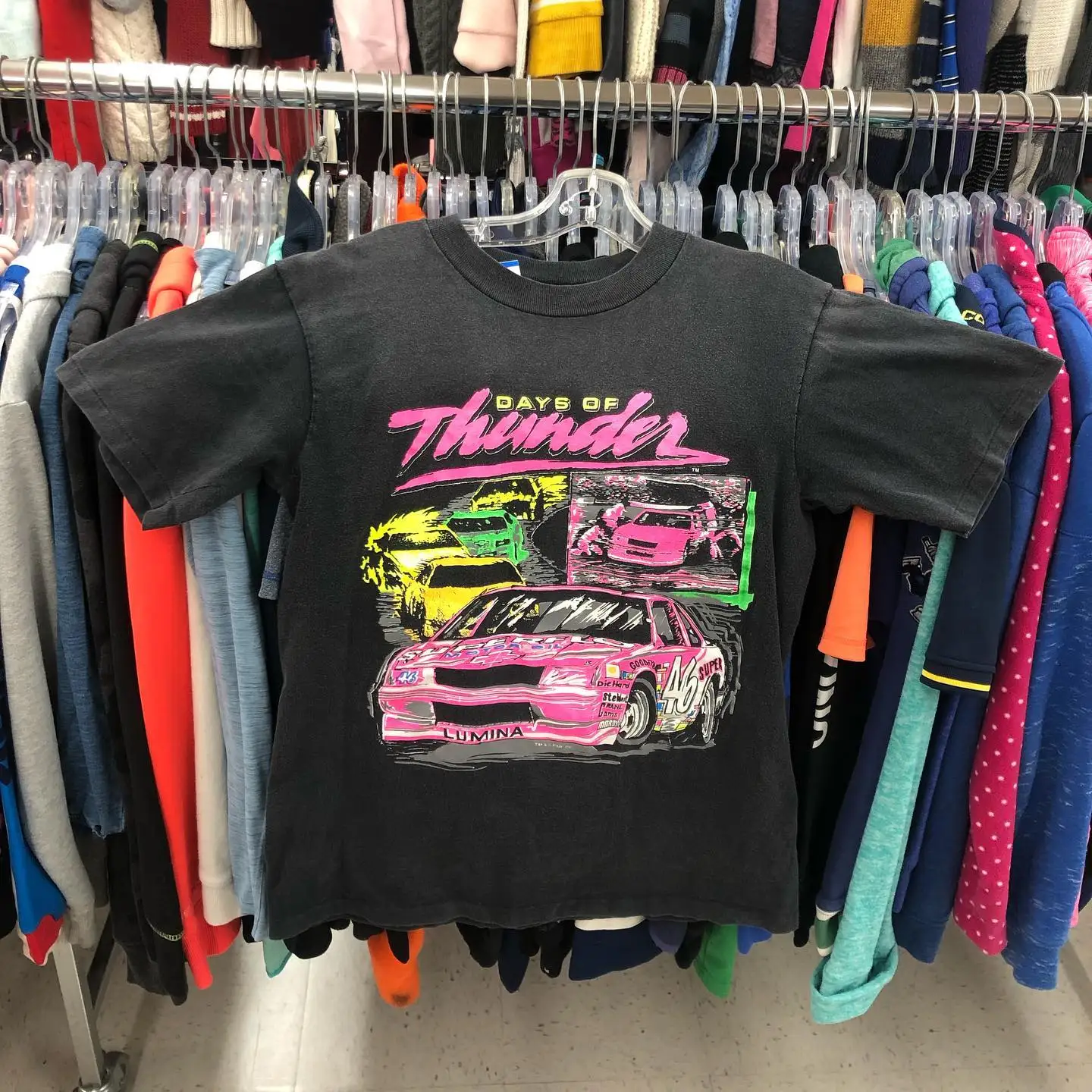 

Rare Vintage Large Pink One Sided Picture Black T-shirt Short Sleeve American Street Motorcycle Racing T-shirt